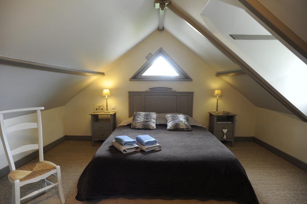 Le Clos Des Hautes Loges Bed & Breakfast 3*