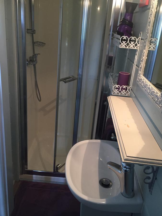 Le Clos Des Hautes Loges Bed & Breakfast
